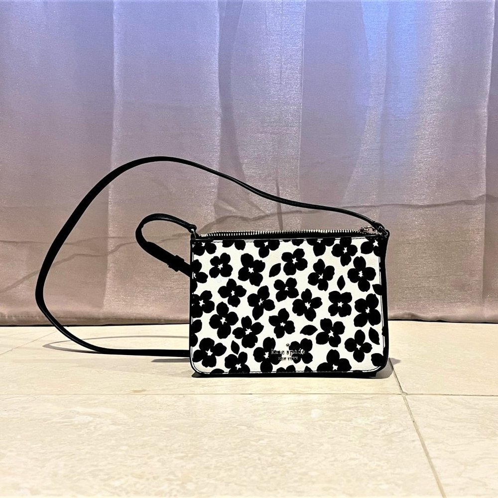 Kate Spade Darcy Graphic Blooms Small Leather Crossbody - Black & White Flowers